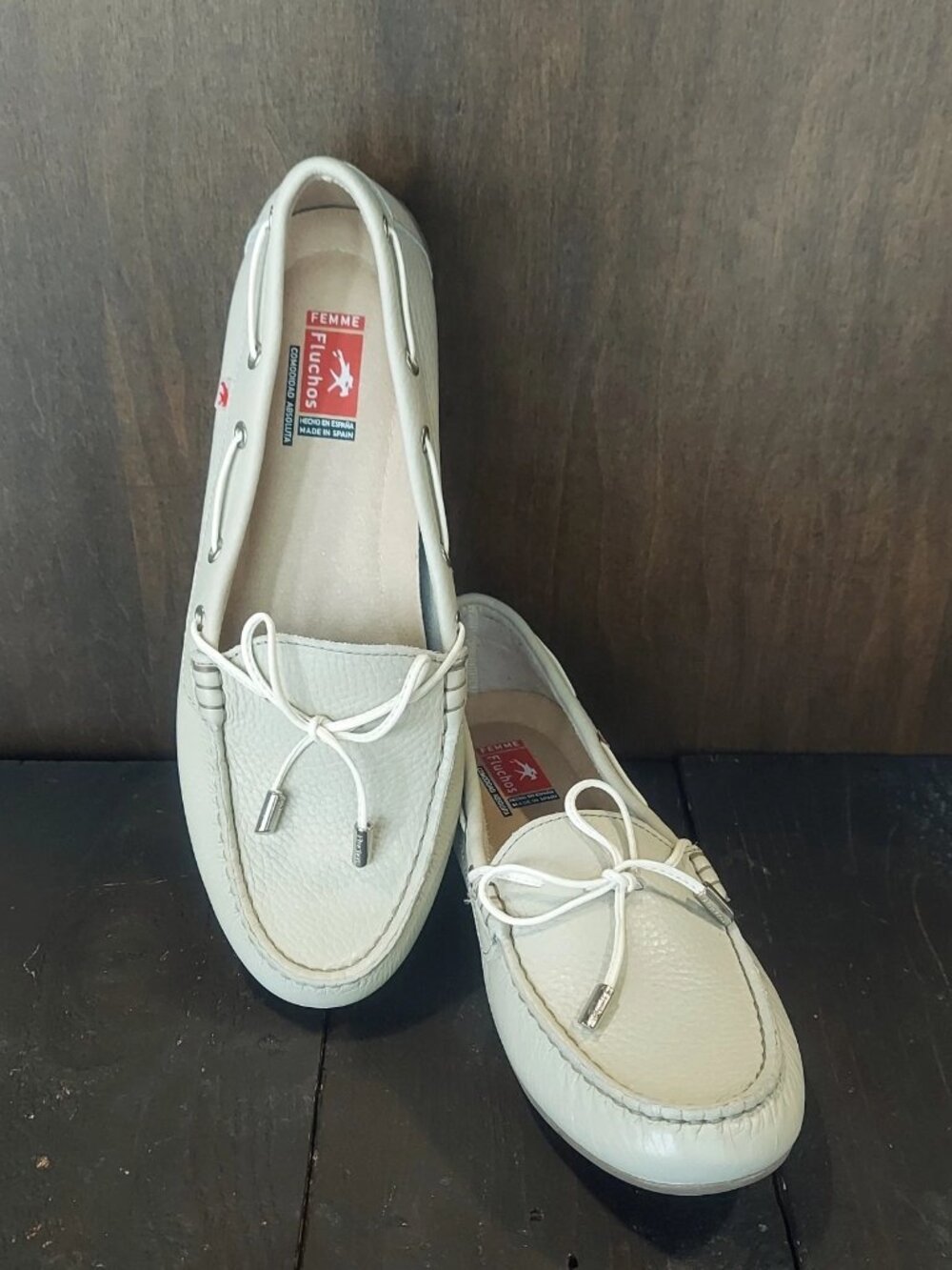 Fluchos Women's Bruni Beige Pebbled Leather Moccasins Loafer Size 41 US 10-10.5